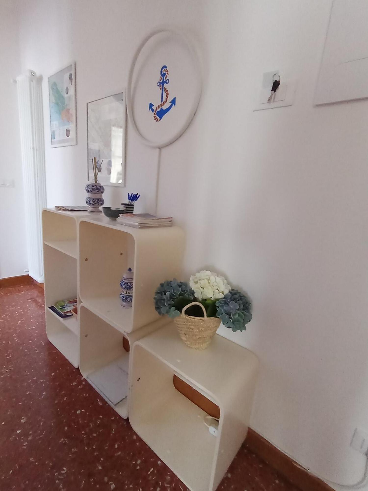 Ancora Qui, Nel Golfo Dei Poeti La Spezia